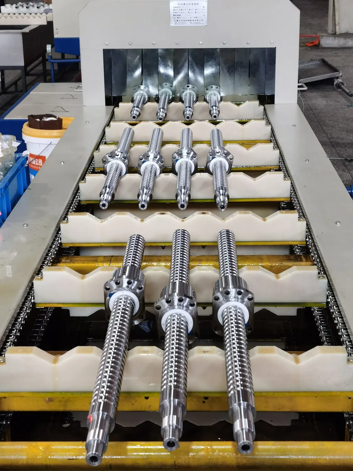 Fabricant de vis à billes de précision pour le marketing direct